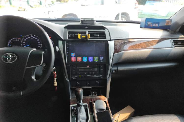 Used Toyota Camry 2016 2.0G 10th Anniversary Leading Edition Audio And AC Panel