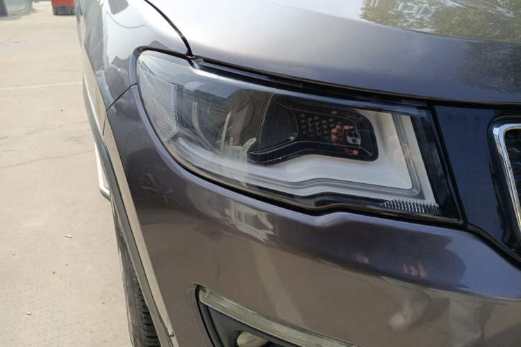 Used Jeep Compass 2017 200T Automatic Family Edition