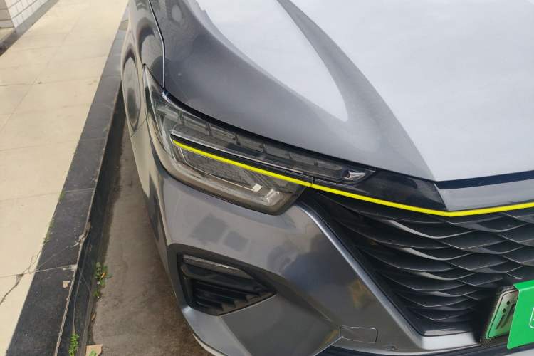 Used Roewe RX5 New Energy 2020 ePLUS National Trend Ronglin Luxury Edition Right Front Headlight