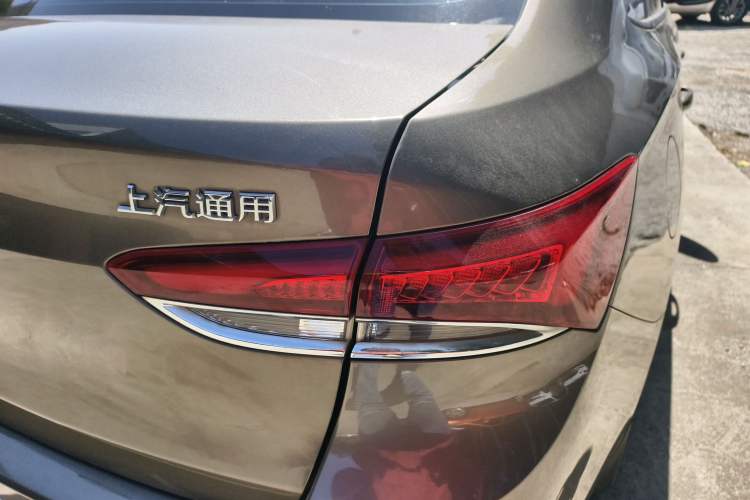 Used Buick GT 2019 15T Dual-Clutch Connected Elite Model China VI