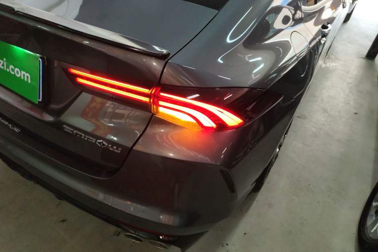 Used GAC Trumpchi EMPOW 2023 270T DCT J16 Version Right Rear Taillight
