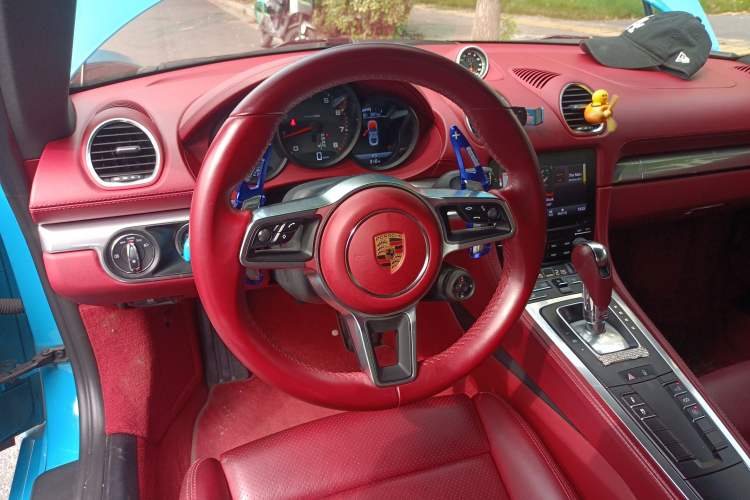 Used Porsche 718 2018 Cayman 2.0T
