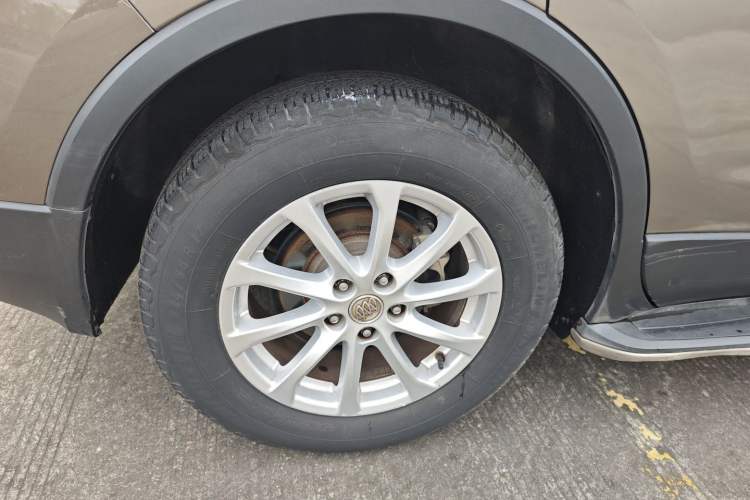 Used Buick Envision 2015 20T Two-Wheel-Drive Leading Model