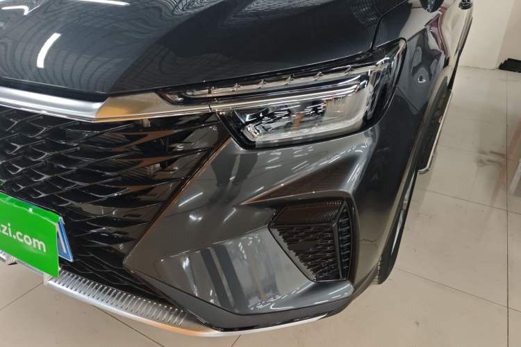 Used Roewe RX5 2025 PLUS 330TGI Automatic Trendsetting Smart Edition