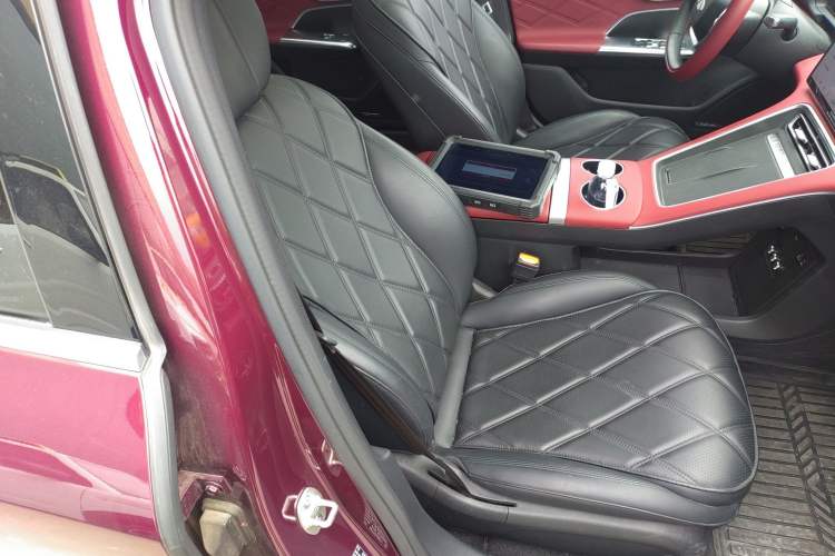 Used Chery Fulwin A9L 2025 Model, Four-Wheel Drive High-Energy Peak Edition