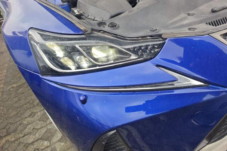 Used Lexus IS 2017 300 F SPORT Edition Right Front Headlight