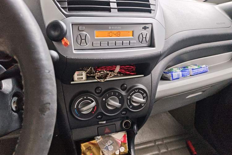 Used Suzuki Alto 2013 1.0L Manual Comfort Version Audio And AC Panel