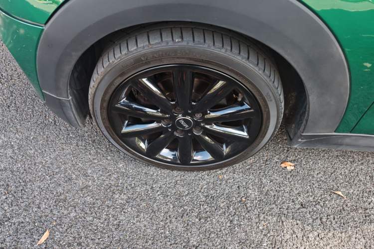 Used MINI MINI 2020 1.5T COOPER Artist