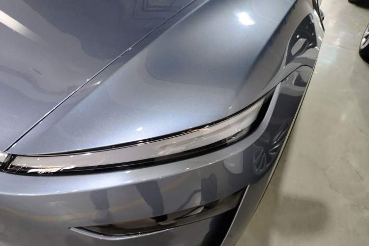 Used Tesla Model Y 2025 Rear-Wheel-Drive Version