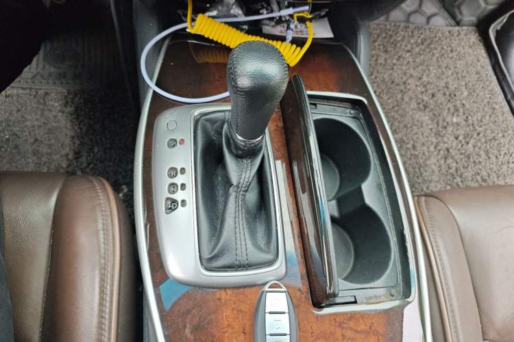 Used Infiniti QX60 2014 2.5 S/C Hybrid Two-Wheel Drive Excellence Edition
