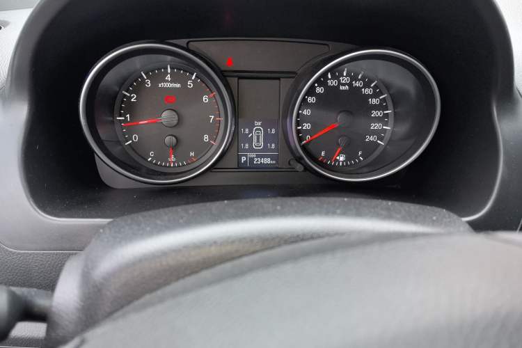 Used Haval H6 2016 Upgraded Model 1.5T Automatic Two-Wheel Drive Elite Version
