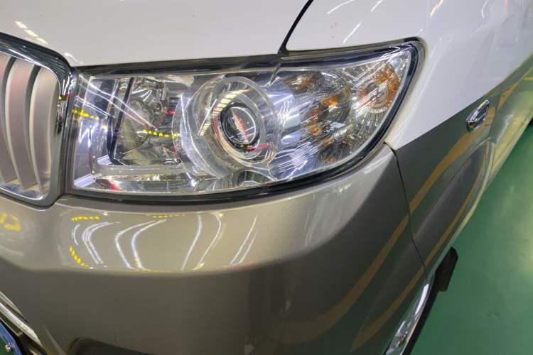 Used Jinbei New Hiace X30L 2019 1.5L Business Edition China VI SWC15M Left Front Headlight