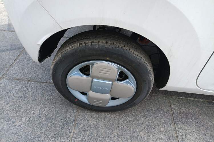 Used Geely Galaxy Panda 2024 Panda Mini 200km Endurance Bear
