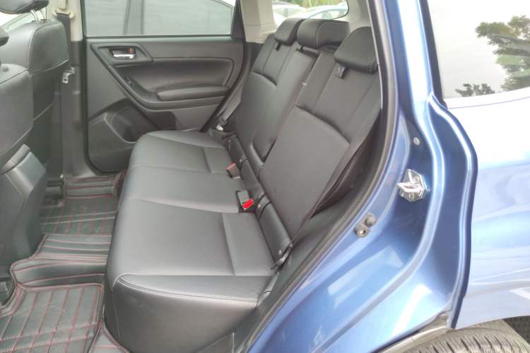 Used Subaru Forester 2015 2.0i Special Edition Commemorative Model
