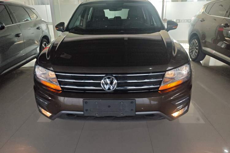 Used Volkswagen Tiguan L 2017 330TSI Automatic Two-Wheel Drive Luxury Edition
