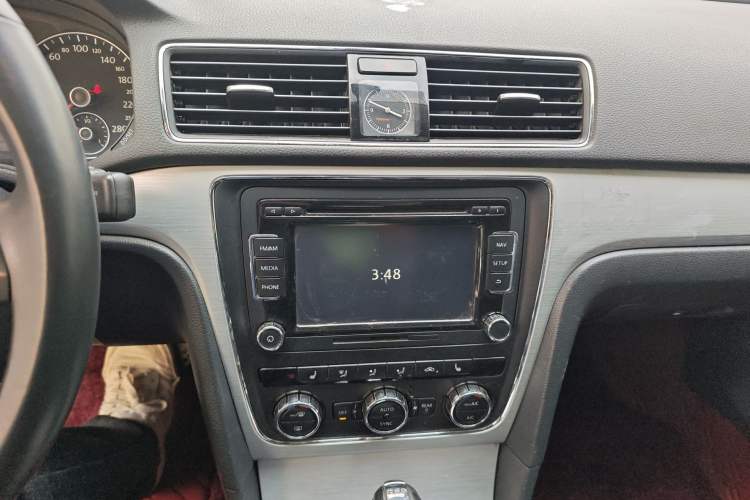 Used Volkswagen Passat 2015 1.8TSI DSG Prestige Edition
