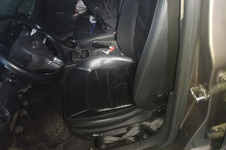 Used Volkswagen Bora 2013 1.6L Manual Fashion Edition