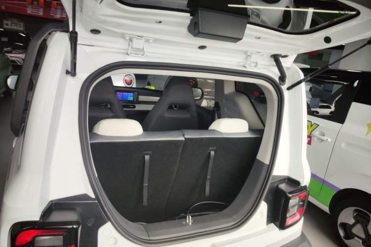 Used Geely Galaxy Panda 2024 200km Panda Rider