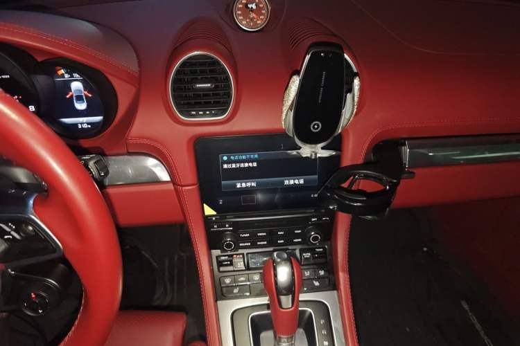 Used Porsche 718 2022 Boxster 2.0T Audio And AC Panel