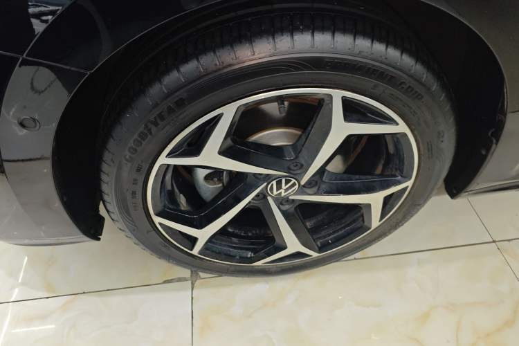 Used Volkswagen Passat 2024 380TSI Starry Luxury Edition
