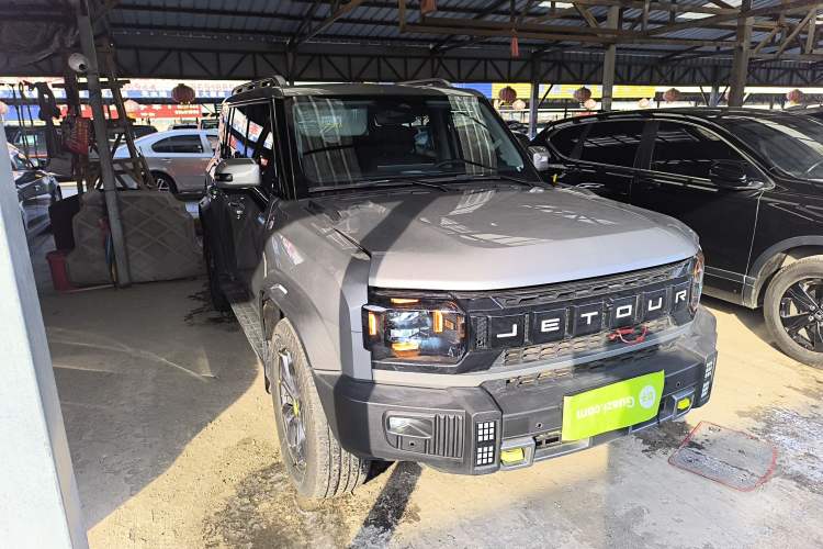 Used JETOUR Traveler 2023 2.0T All-Wheel-Drive CrossPRO