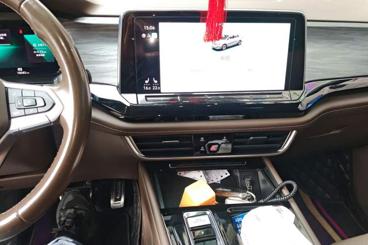 Used Volkswagen Viloran 2022 380TSI Prestige Edition