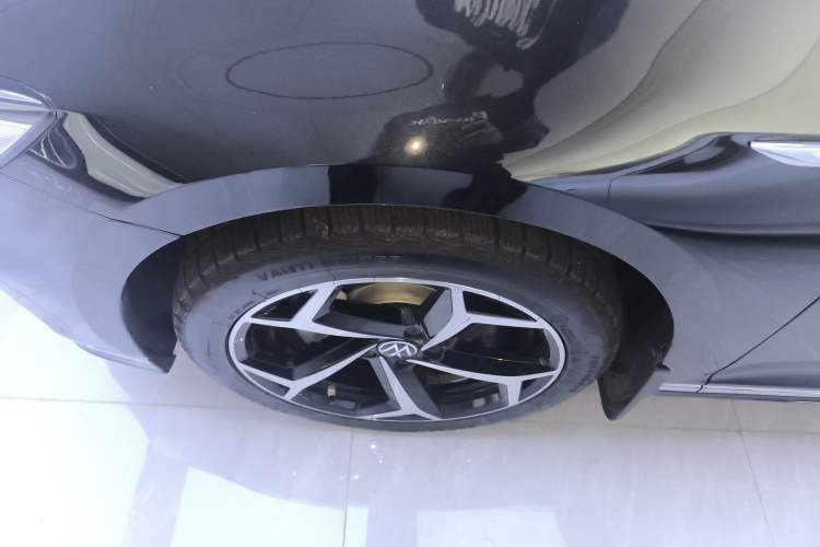 Used Volkswagen Magotan 2023 2 Million Units Commemorative Edition 330TSI DSG Luxury Version