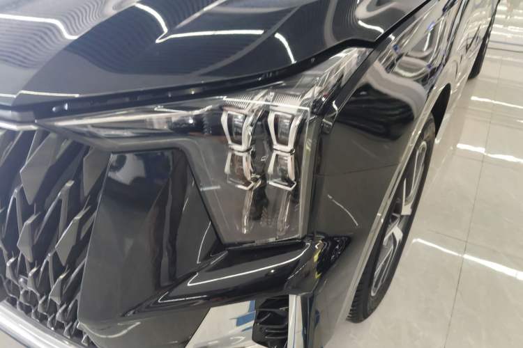 Used GAC Trumpchi GS8 2022 Double-Energy Series 2.0TM Four-Wheel Drive Premium Edition (7 Seats)