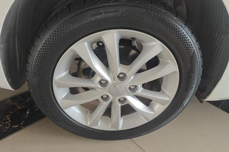 Used Kia K3 2017 1.6L Automatic 15th Anniversary Special Edition GLS