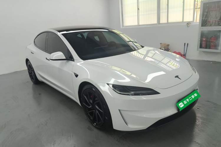Used Tesla Model 3 2024 High-Performance All-Wheel-Drive Version
