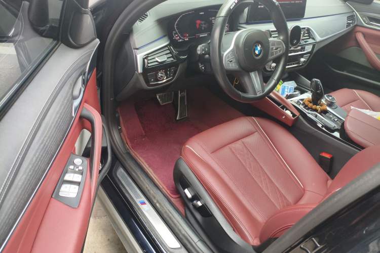 Used BMW 5 Series 2023 530Li Leading Model M Sport Package
