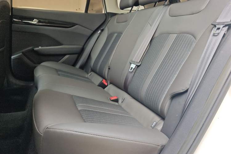 Used Dongfeng Aeolus Yixuan GS 2020 230T Automatic Yueyu Version
