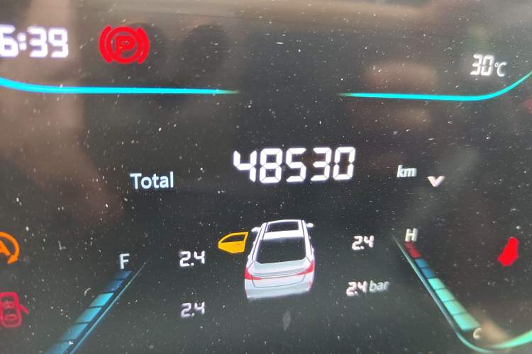 Used CHANGAN Eado 2022 PLUS Blue Whale NE 1.4T GDI DCT Prestige Edition Odometer Close Up