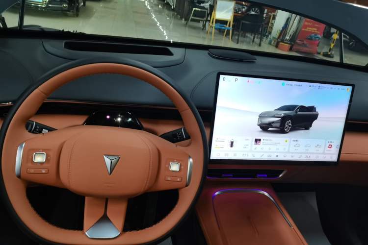 Used Deepal S07 2025 215Max Huawei Qiankun Intelligent Driving ADS SE Range-Extended Version Gear Lever