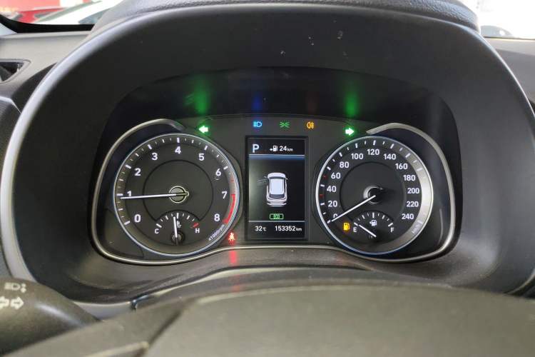 Used Hyundai ENCINO 2018 1.6T Dual-Clutch Zhilian Edition China V Standard
