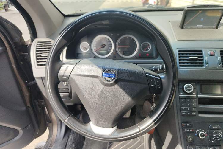 Used Volvo XC Classic 2014 T5 Luxury Edition