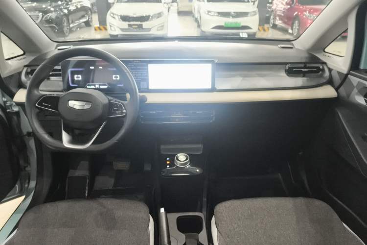 Used Geometry E Firefly 2024 301km Flowing Light