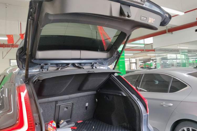 Used Volvo XC40 2022 T4 Four-Wheel Drive Smart & Luxurious Edition