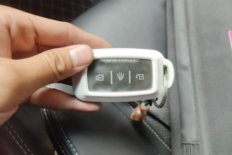 Used JETOUR X90 2019 1.5T Automatic Smart Enjoyment 6-Seater Emission Standard China V
