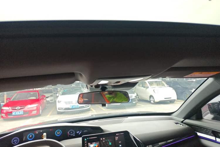 Used Changan UNI-V 2024 1.5T Prestige Sport Edition
