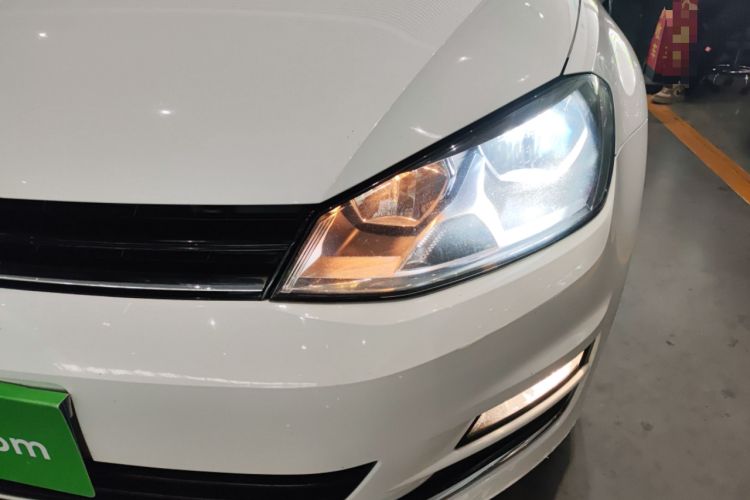 Used Volkswagen Golf 2014 1.4TSI Automatic Comfort Model Left Front Headlight