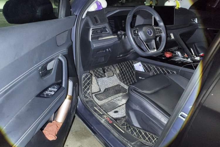 Used BYD Song Pro 2019 1.5T Automatic Elite Edition Driver Seat