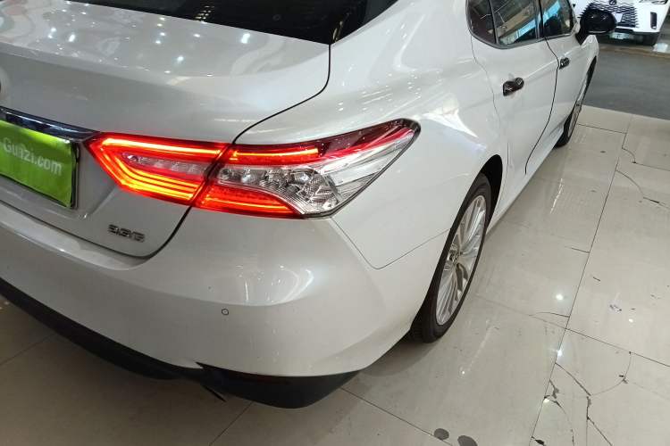 Used Toyota Camry 2019 2.5G Luxury Edition China VI Standard Exterior 3