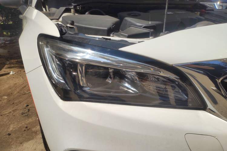 Used Buick Verano 2018 Sedan 15S Automatic Leading Model