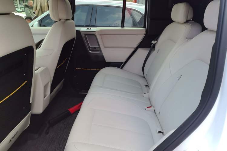 Used iCAR V23 2025 401 Two-Wheel Drive Intelligent Driving Version