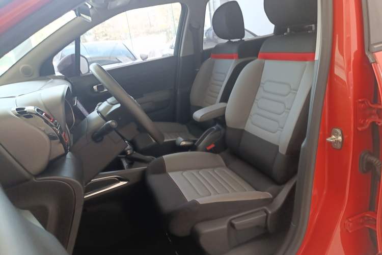 Used Citroen C4 AIRCROSS Yunyi 2018 350THP Automatic Internet E-Zhi Edition Left Front Seat