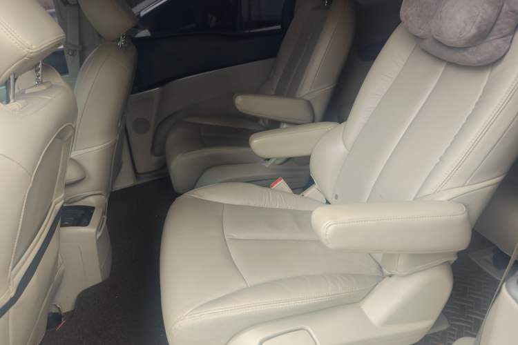 Used Buick GL8 2017 25S Prestige Version China V Standard Left Rear Seat