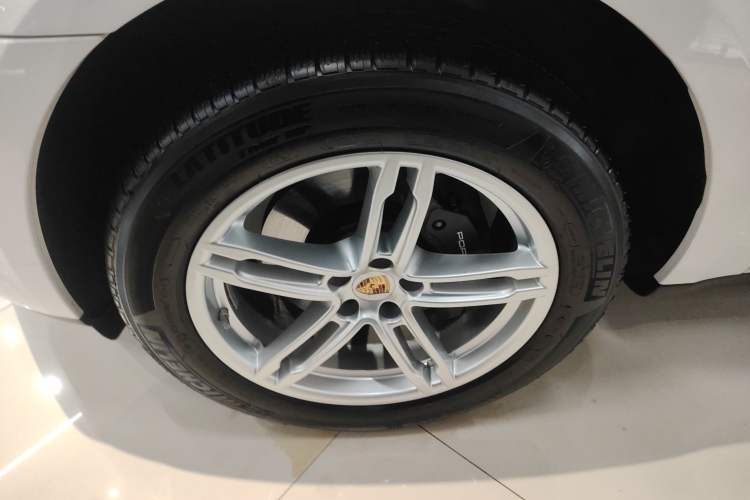 Used Porsche Macan 2024 Macan 2.0T
