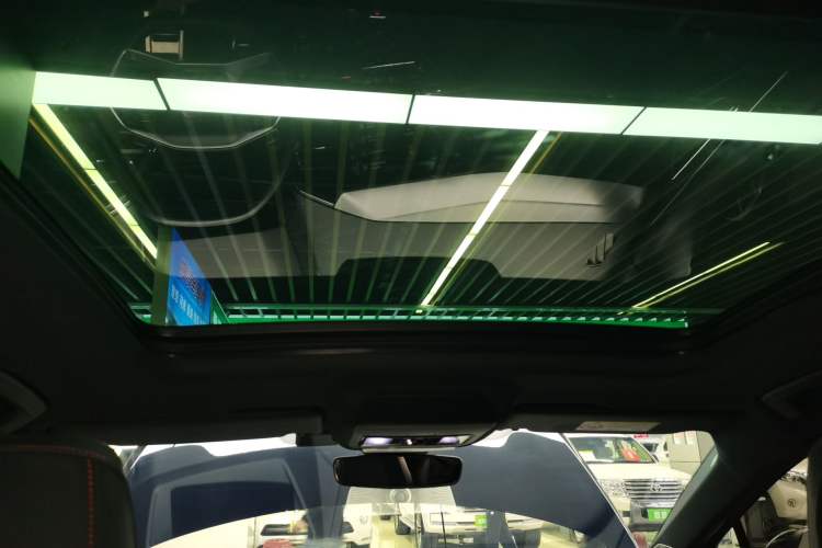 Used Audi Q5 e-tron 2023 40 e-tron Starry Edition Mecha Kit
