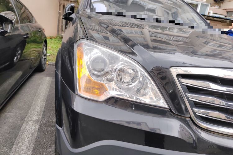 Used Roewe W5 2014 1.8T 2WD Automatic Tharu Special Edition